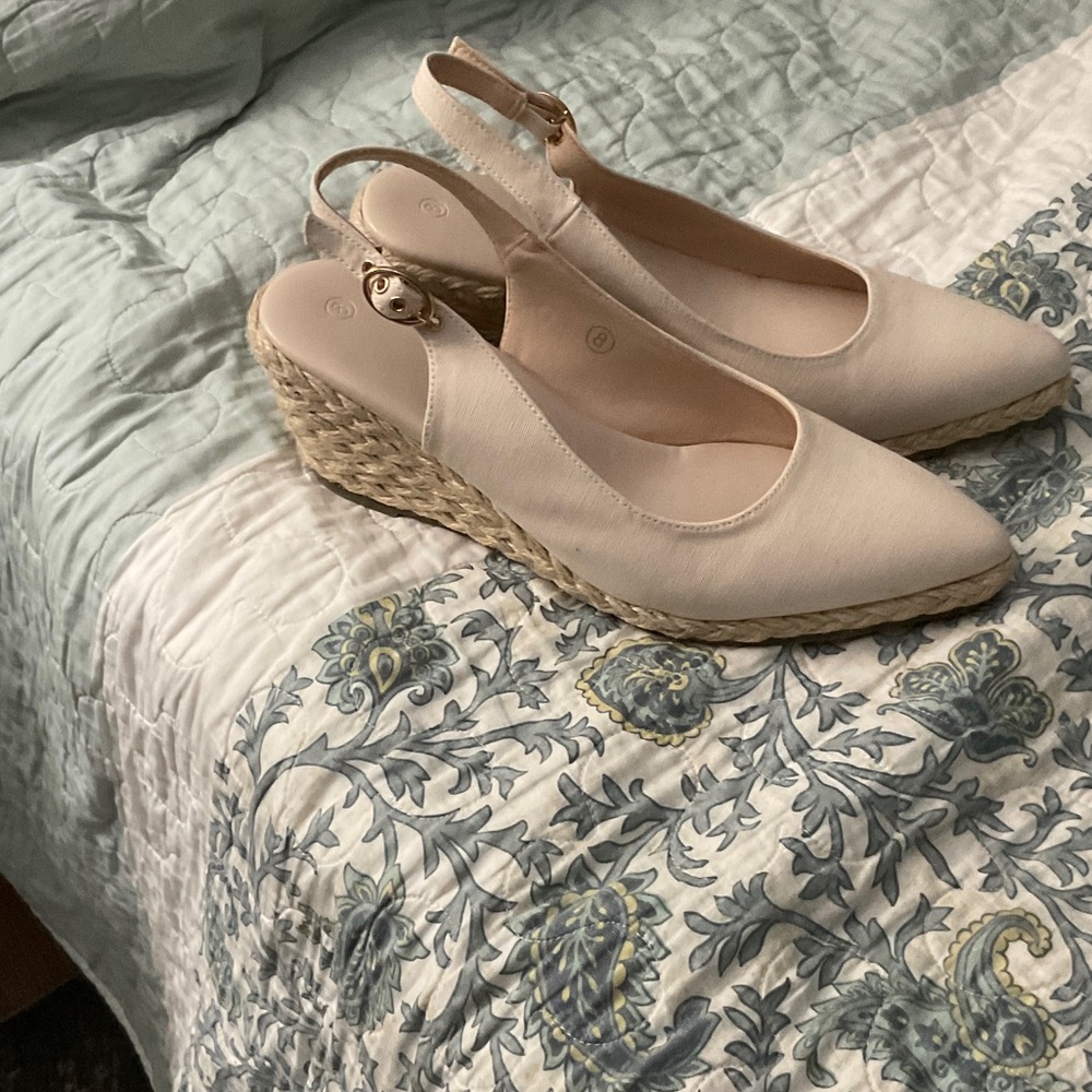 Elegant Cream Wedge Slingback Shoes